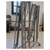 LUNCH TABLE FRAME AND LUNCH TABLE