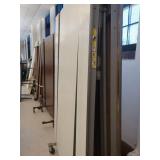 LUNCH TABLE FRAME AND LUNCH TABLE