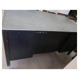 BLACK METAL TEACHERS DESK