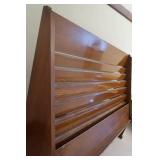 ANTIQUE? LARGE WOODEN MAGAZINE RACK