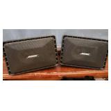 2 BOSE SPEAKER