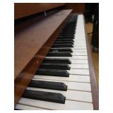 IVERS & POND PIANO
