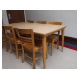 6 WOODEN STUDENT CHAIRS AND WOODEN TABLE