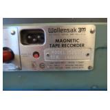 MAGNETIC TAPE RECORDER