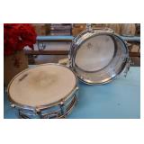 2 LUDWIG DRUMS