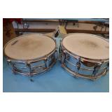 2 LUDWIG DRUMS