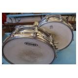 2 LUDWIG DRUMS