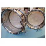 2 LUDWIG DRUMS