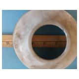 6 CERAMIC FIXTURE HOLDERS AND LIGHT GLOBES