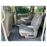 2010 CHRYSLER TOWN AND COUNTRY LX *149k Miles | No Accidents* (NO RESERVE)