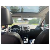 2010 VOLKSWAGEN TIGUAN WOLFSBURG EDITION 4MOTION *No Accidents | Prior Certified Pre-Owned* (NO RESERVE)