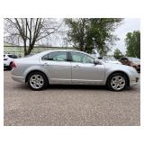 2010 FORD FUSION SE (NO RESERVE)