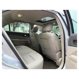 2010 FORD FUSION SE (NO RESERVE)