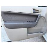 2011 FORD FOCUS SE *2 Owner w/ No Accidents* (NO RESERVE)