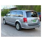 2014 DODGE GRAND CARAVAN SXT *127k Miles | 2 Owner | No Accidents* (NO RESERVE)