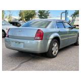 2006 CHRYSLER 300 TOURING *All wheel Drive w/ No Accidents* (NO RESERVE)