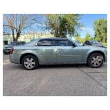 2006 CHRYSLER 300 TOURING *All wheel Drive w/ No Accidents* (NO RESERVE)