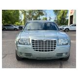 2006 CHRYSLER 300 TOURING *All wheel Drive w/ No Accidents* (NO RESERVE)