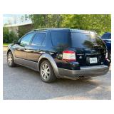 2008 FORD TAURUS X SEL *All Wheel Drive | No Accidents* (NO RESERVE)