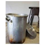 Great Portable Camping Propane burner with Turkey Deepfrying Accessories and more