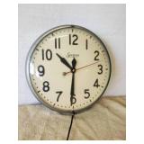 Vintage Sessions Wall Clock in Working condition