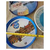 4 Vintage Beer Trays Hamms, Old Style Pabst, And Schlitz