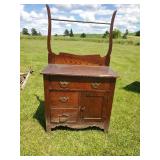 Antique Dry Sink Wash Stand in Good Condition