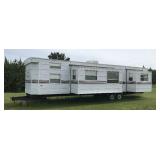 2000 Breckenridge Park Model