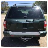 2001 Nissan Pathfinder LE