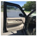 2001 Nissan Pathfinder LE