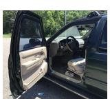 2001 Nissan Pathfinder LE