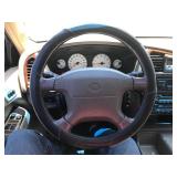 2001 Nissan Pathfinder LE