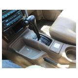 2001 Nissan Pathfinder LE