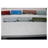 13 pc Rolling Stock in Box Milwaukee Road, MKT Burlington Pillsbury Illinois Central