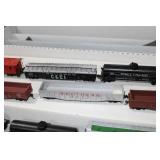 HO 14 pc Rolling Stock Phillips Tankers Rio Grande Soutner ATSF Caboose, Great Northern, C&EI