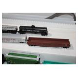 HO 14 pc Rolling Stock Phillips Tankers Rio Grande Soutner ATSF Caboose, Great Northern, C&EI