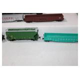 HO 14 pc Rolling Stock Phillips Tankers Rio Grande Soutner ATSF Caboose, Great Northern, C&EI