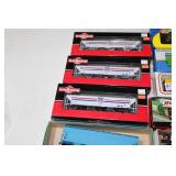 21 Pc of HO Rolling Stock InterMountain Walthers 6pack