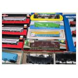 21 Pc of HO Rolling Stock InterMountain Walthers 6pack