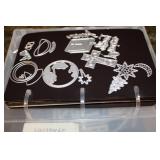 6 Books of Christmas Metal Die Cat images!