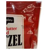 PRETZEL Lot | Clover Valley Pretzel