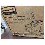 Rubbermaid Mop Bucket