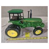 ERTL John Deere 4850
