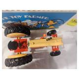 ERTL CASE 800 Diesel Tractor