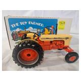 ERTL CASE 800 Tractor
