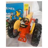 ERTL CASE 800 Tractor