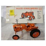 ERTL Allis-Chalmers D10 Tractor Collector Edition