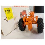 ERTL Allis-Chalmers D10 Tractor Collector Edition