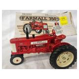 ERTL Farmall 350 1985 Edition
