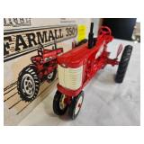 ERTL Farmall 350 1985 Edition